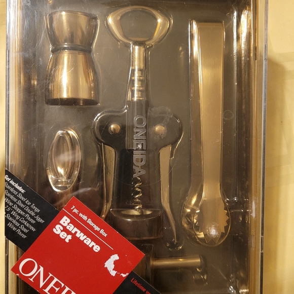 Oneida 7 piece bar set. - Picture 13 of 14